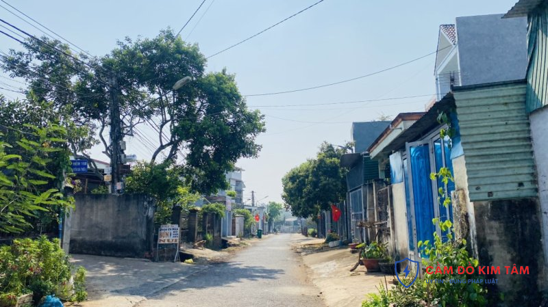 Cầm sổ đỏ không chính chủ có được không và những điều cần lưu ý Cầm sổ đỏ không chính chủ có được không và những điều cần lưu ý