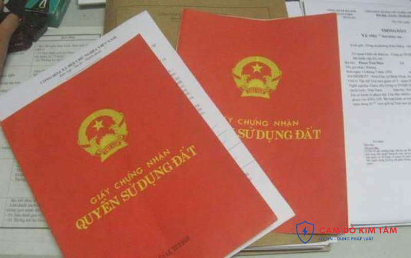 Cầm sổ hồng: Những điều cần biết để đảm bảo quyền lợi và nghĩa vụ của bạn