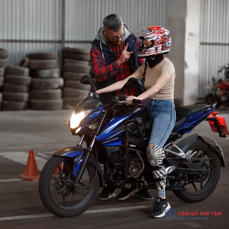 Cầm Xe Máy Uy Tín – Giải Ngân Nhanh, Lãi Suất Thấp