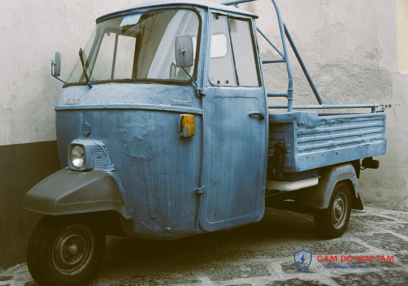 Dịch vụ cầm cavet xe ô tô hỗ trợ tận nơi cho khách hàng tiện lợi