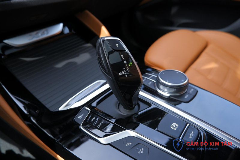 Điều kiện cầm giấy tờ xe ô tô khi vay trả góp bạn cần biết Điều kiện cầm giấy tờ xe ô tô khi vay trả góp bạn cần biết