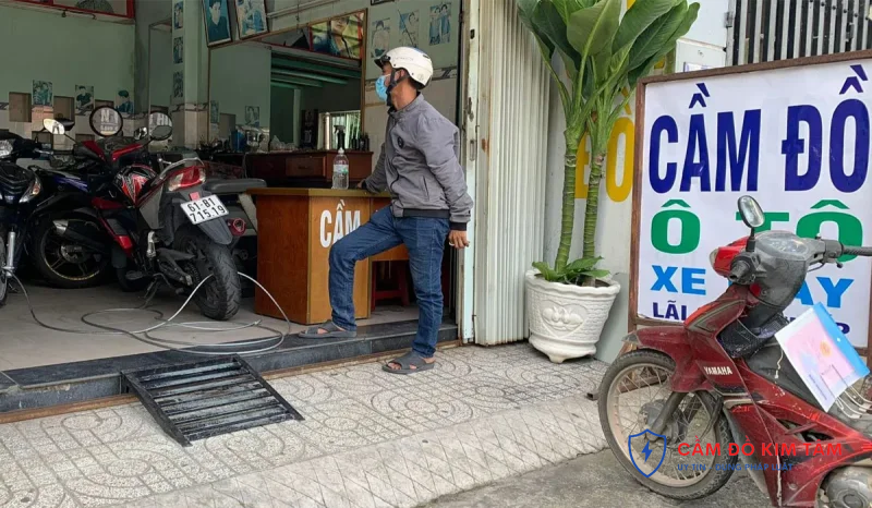 Điều kiện vay cầm đồ và những lưu ý cần biết Điều kiện vay cầm đồ và những lưu ý cần biết