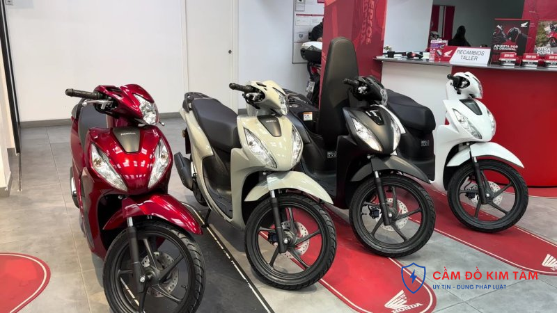 Định giá xe Vision hiện nay là bao nhiêu tiền