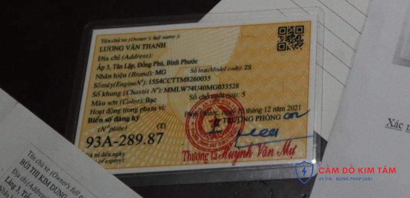 Giấy tờ xe có cầm được không và những điều cần biết