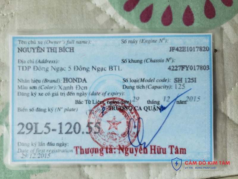 Giấy tờ xe có cầm được không và những điều cần biết