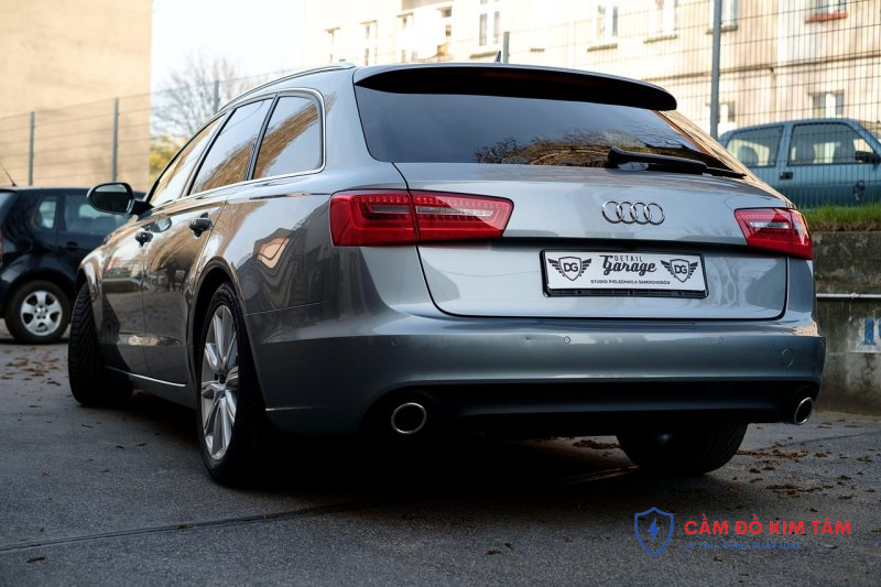 Hướng dẫn cầm giấy tờ xe ô tô tại Hậu Giang một cách an toàn và hợp pháp