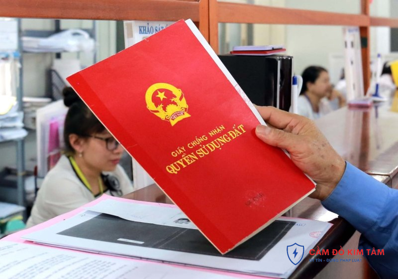 Hướng dẫn vay cầm sổ đỏ hiệu quả và an toàn cho người cần vốn