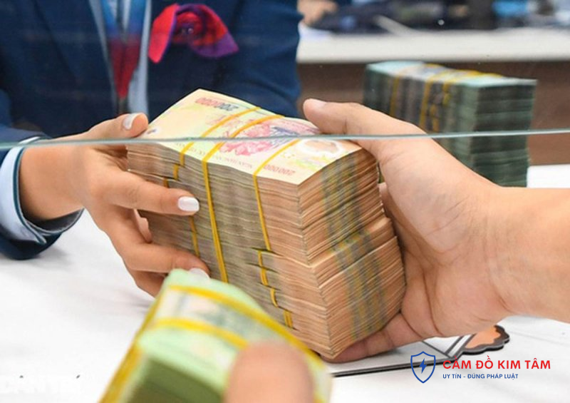 Nhận định của chuyên gia về lãi suất cầm đồ trong bối cảnh hiện nay